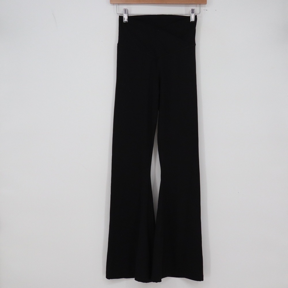 Aerie Pants Womens M Real Me Flare Black High Rise Athleisure Excellent